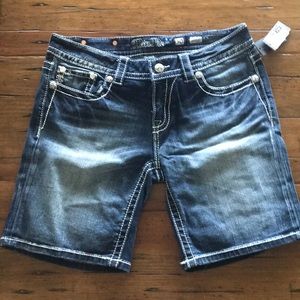 Womens Miss Me Mid Shorts